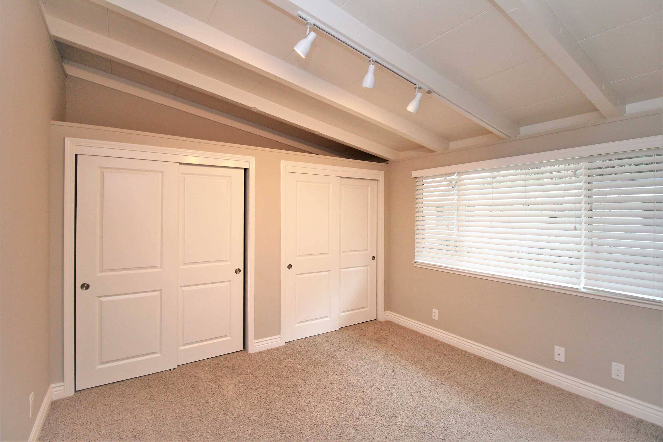 Almanor Apartments photo 2